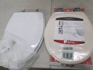 lot 24 image: 2 toilet seats ...