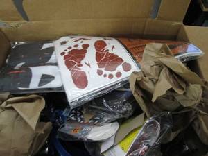 lot 67 image: box of halloween items glasses, sti...