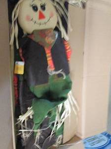 lot 75 image: big box of new 5 foot scarecrows gu...