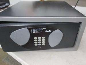 lot 182 image: elsafe digital safe...