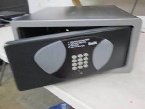 lot 184 image: elsafe digital safe...