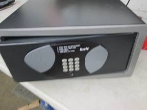 lot 187 image: elsafe digital safe...