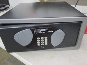 lot 188 image: elsafe digital safe...