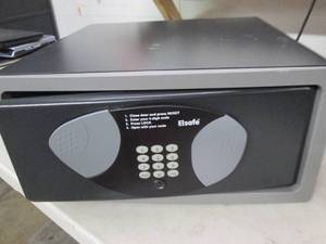 lot 189 image: elsafe digital safe...