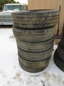 lot 27 image: (6) Firestone LT 21585R16 Tires