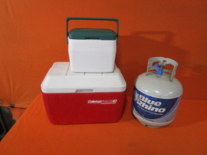 lot 36 image: Coolers & Propane Tank (12 full)