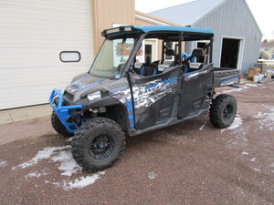 lot 1 image: 2017 Polaris Ranger XP Highlifter 1000