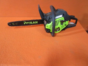 lot 73 image: Poulan 15 Chainsaw