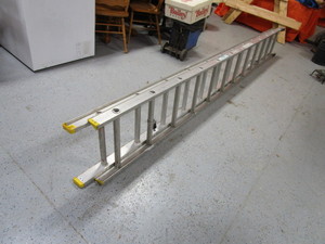 lot 63 image: Keller 24 Alum Extension Ladder