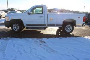 2012 Chevrolet Silverado C1500 - 2 OWNERS