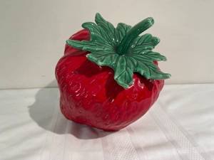 lot 50 image: Holiday Designs Strawberry Cookie Jar