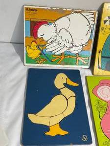 lot 59 image: Six Vintage Wooden Playskool Puzzles With All Pieces