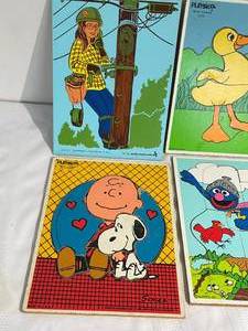 lot 61 image: Six Vintage Wooden Playskool Puzzles With All Pieces