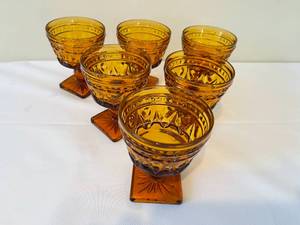 lot 84 image: Six Vintage Amber Glass Desert Dishes