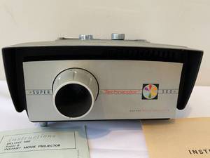 lot 96 image: Vintage Technicolor Super 8 Projector