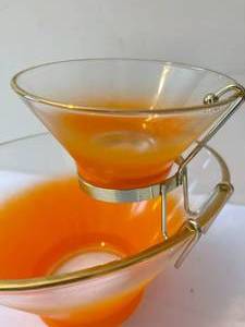 lot 101 image: Retro Blendo Orange Chip and Dip Set