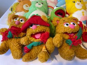 lot 125 image: Plush Toy Lot