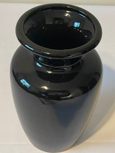 lot 129 image: Black West Germany Ceramic Vase