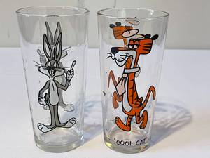 lot 132 image: 1970s Bugs Bunny and Cool Cat Glasses