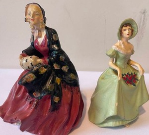lot 141 image: Vintage Plaster Lady Figures