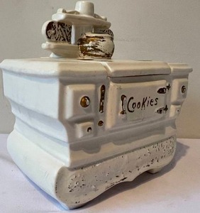 lot 165 image: Vintage McCoy Stove Themed Cookie Jar