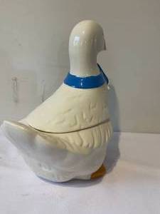 lot 169 image: Mother Goose Cookie Jar