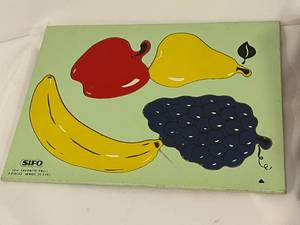 lot 202 image: 2 Vintage Wood Sifo Puzzles