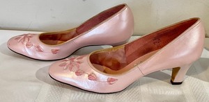 lot 300 image: 2 Vintage Pairs of Shoes