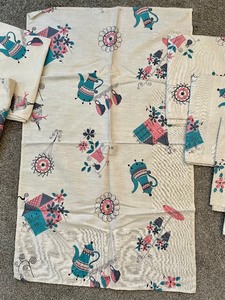 lot 267 image: Vintage Dish Towels