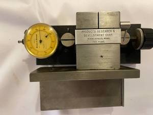 lot 234 image: Vintage Brown and Sharpe Gauge in Original Wooden Case
