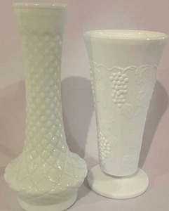 lot 244 image: Vintage Milk Glass Collection