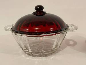 lot 255 image: 5 Vintage Ruby Red Bowls and Candy Dish
