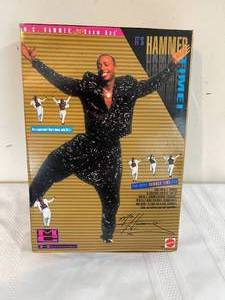lot 362 image: HAMMER TIME Mc Hammer Doll