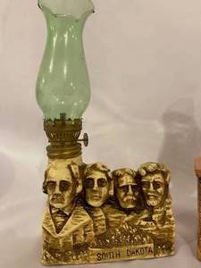 lot 395 image: 3 Vintage Oil Lamps
