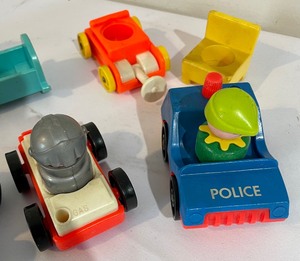 lot 466 image: Vintage Little People Toys