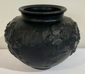 lot 427 image: Vintage Amethyst Glass Vase with a Lovely Flowery Design