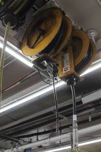 Series 600 Grease Pump 203-964  with Hose and Hose Reel
