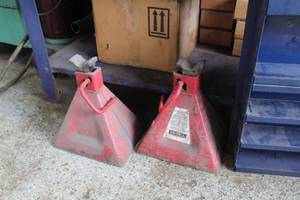 Lot of (2) Excell Jack Stands 5-Ton