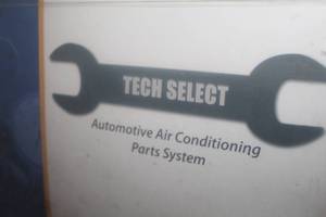 NAPA Tech Select Automotive Air Conditioning Parts System 4-Tray  with O-Rings, Sealing Washers, Valve Cores, Caps, Metal Gaskets and Orifice Tubes