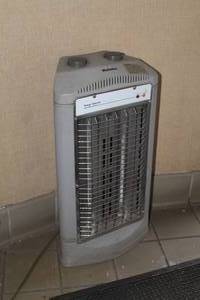 Holmes Tower Quartz Space Heater