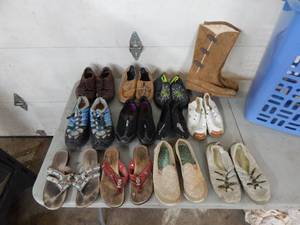 lot 30 image: 11-Pair Of Womens Shoes Size 78 & 1-Pair Bear Paws Boots Size 10