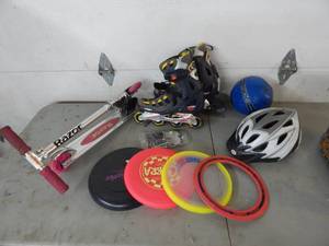 lot 44 image: Roller Blades Size 9, Razor Scooter, Frisbies, Helmet, Ball