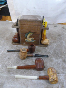 lot 44 image: Tobacco Pipes