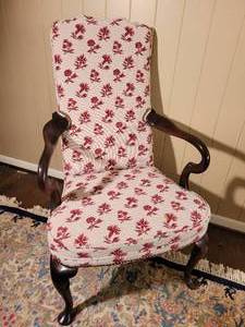 lot 44 image: Vintage Bergere Accent Chair
