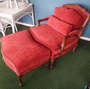 lot 63 image: Henredon Berry Red Arm Chair and Ottoman