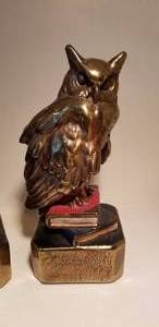 lot 38 image: Figural Owl Bookends
