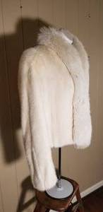 lot 82 image: Cream Mink Fur Jacket with Fox Trim from Cedrics  small