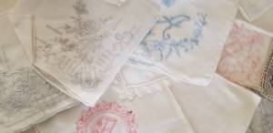 lot 99 image: Collection of Vintage Lace and Embroidered Handkerchiefs