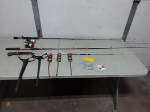 lot 17 image: 2-Rod & Reel Combos, 1-Rod Only, Stringer Set & 5 Rod Holders
