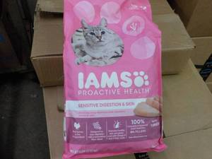lot 147 image: 6 lb. Bag IAMS Cat Food...